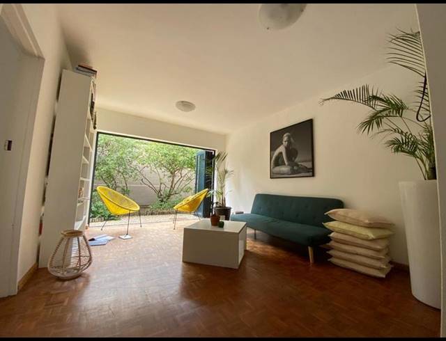 1 BEDROOM PROPERTY TO RENT IN MOUILLE POINT